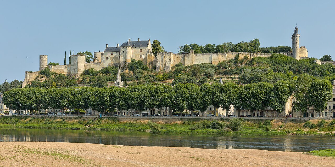 Chinon