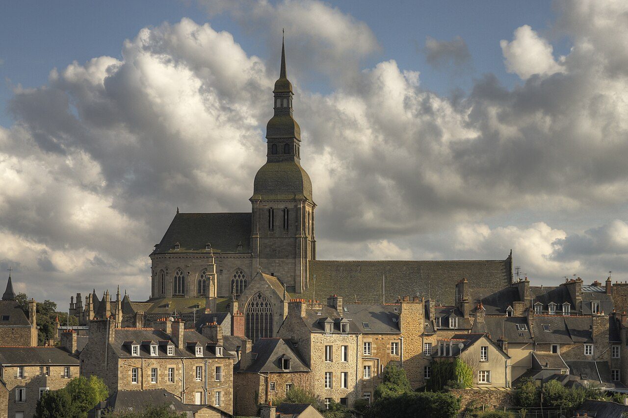 Dinan