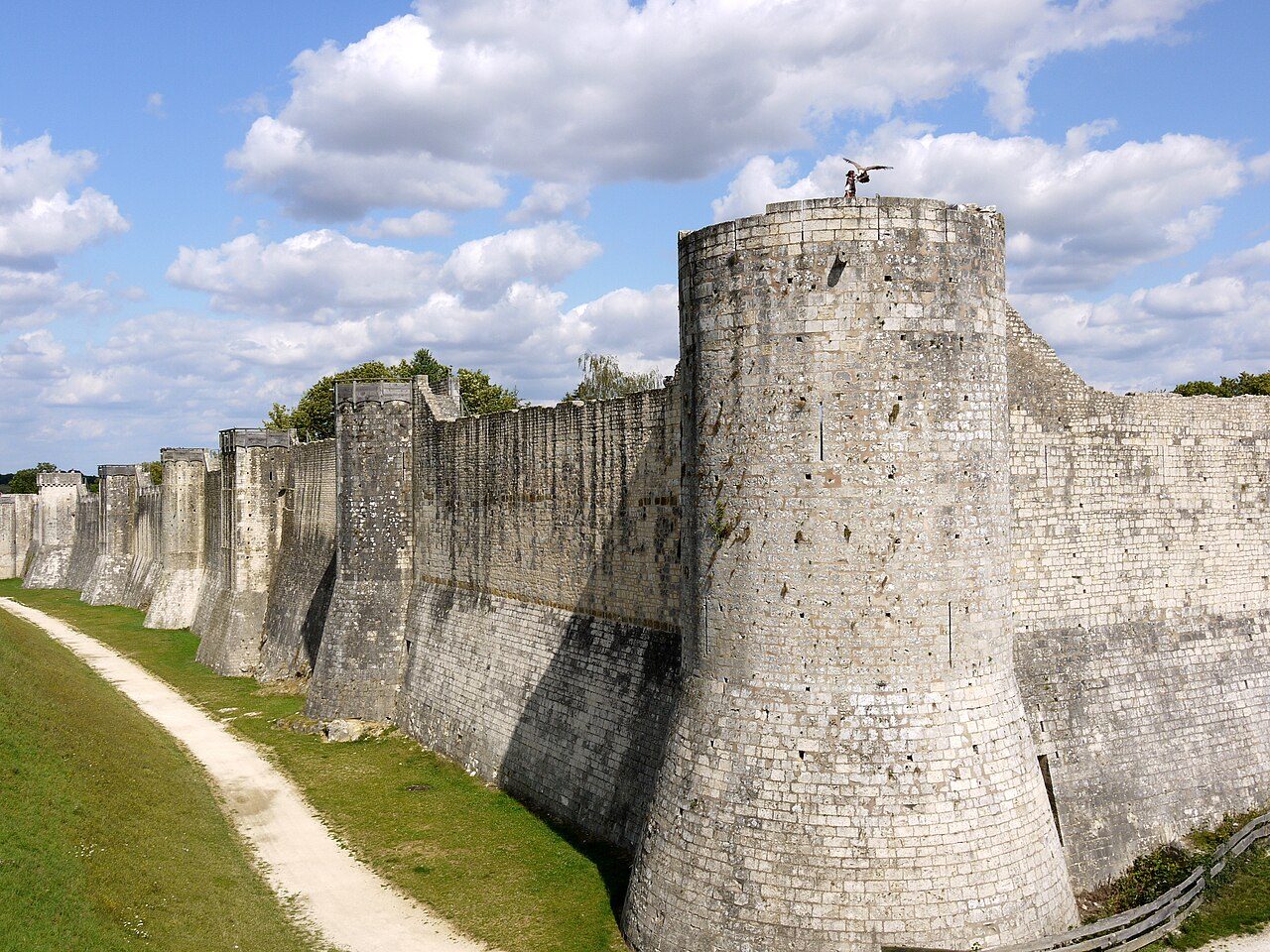 Provins